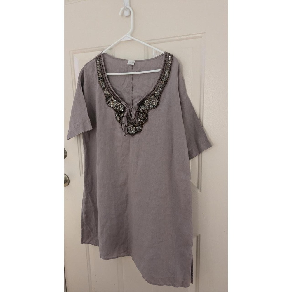 Poetry Linen Lagenlook Purple Tunic, Metal Ornament Design V Neck, Tie closure